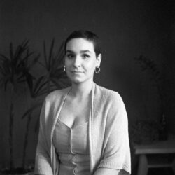 Vila Cultural Cora Coralina abre agenda 2026 com exposição “Aquilo que fica e outros fantasmas