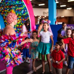 Passeio Folia anima o Carnaval no Passeio das Águas Shopping