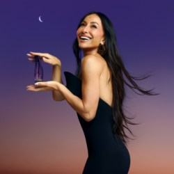 Sabrina Sato é o rosto de Luna Nuit, nova fragrância da Natura, em campanha que celebra a paixão pela vida