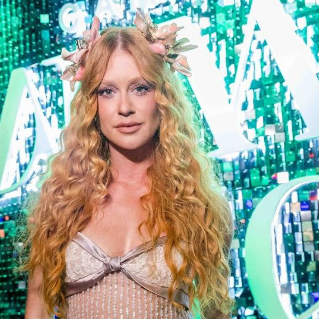 No momento, você está visualizando Marina Ruy Barbosa, embaixadora do Camarote Alma Rio, é destaque na terceira noite de desfiles