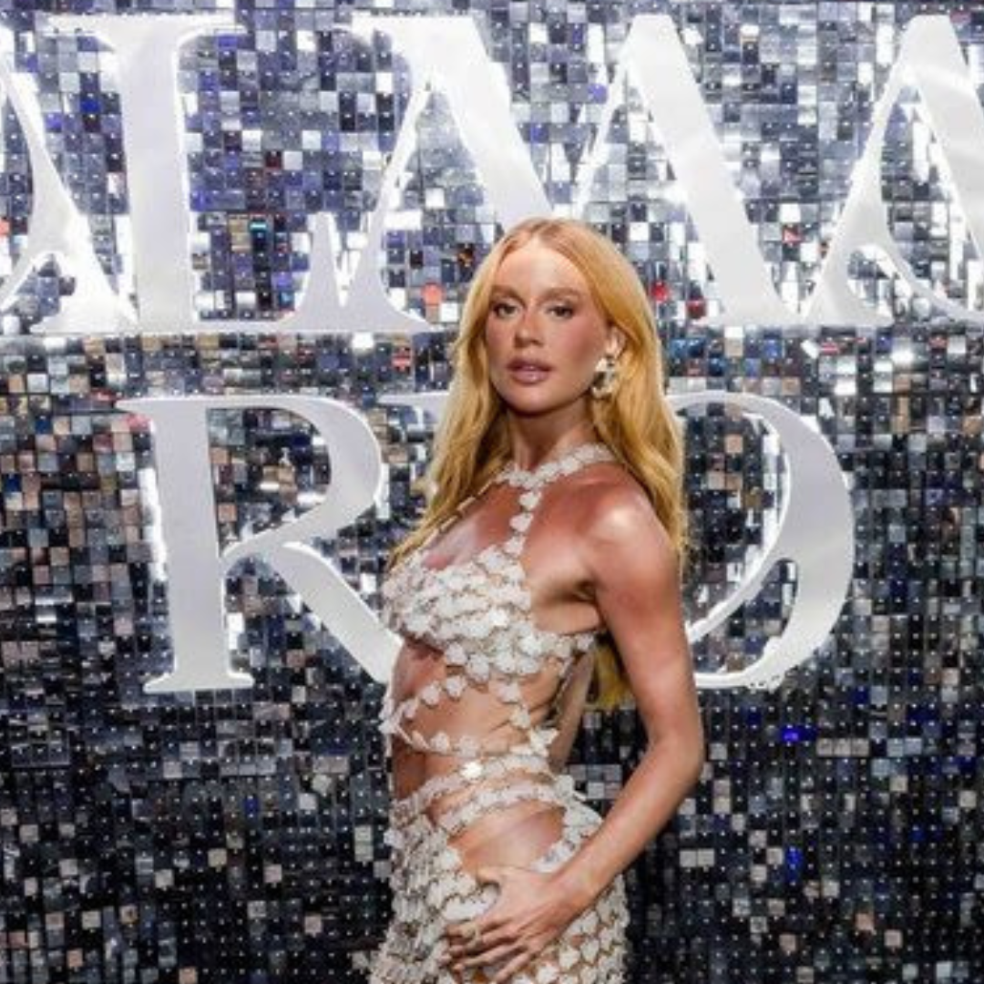 No momento, você está visualizando Marina Ruy Barbosa e convidados estrelam última noite do Grupo Especial no Camarote Alma Rio