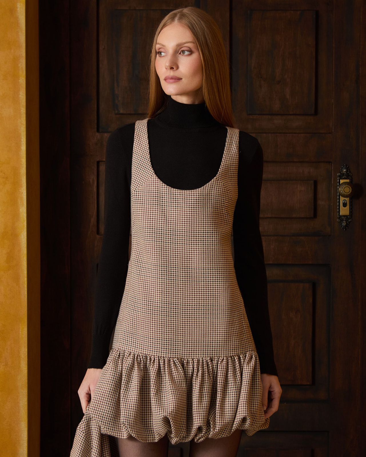 No momento, você está visualizando Soft Tailoring: a nova alfaiataria feminina através de shapes fluidos e cortes precisos