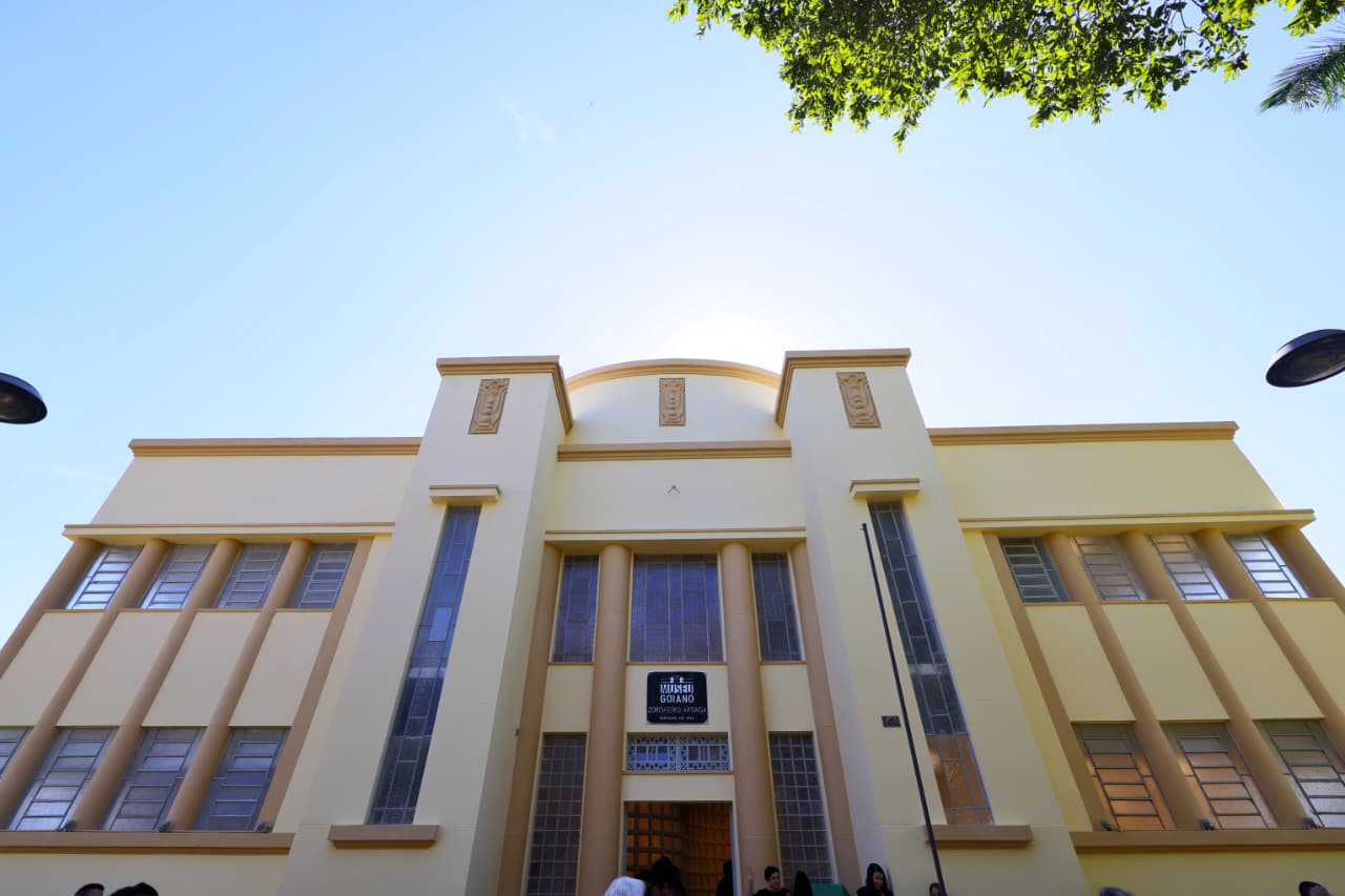 No momento, você está visualizando Caiado inaugura restauração do Museu Goiano Zoroastro Artiaga