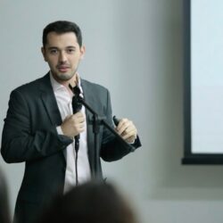 Por que ainda perdemos 20 mulheres por dia para um câncer evitável?