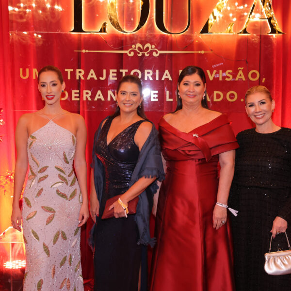 Homenagem a Lourival Louza