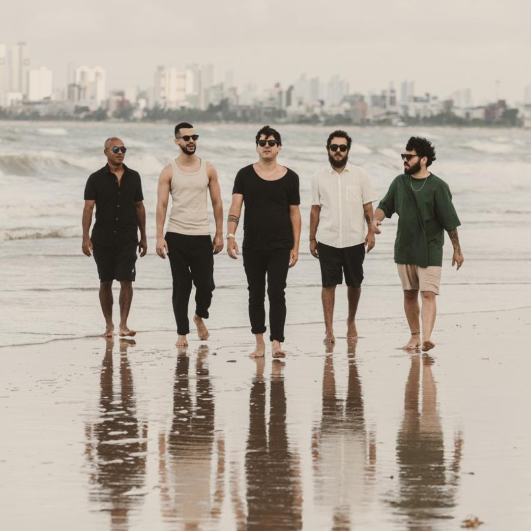 No momento, você está visualizando Pedro Faissal & o Meiofree mescla rock com tons psicodélicos em novo EP “Intermares”