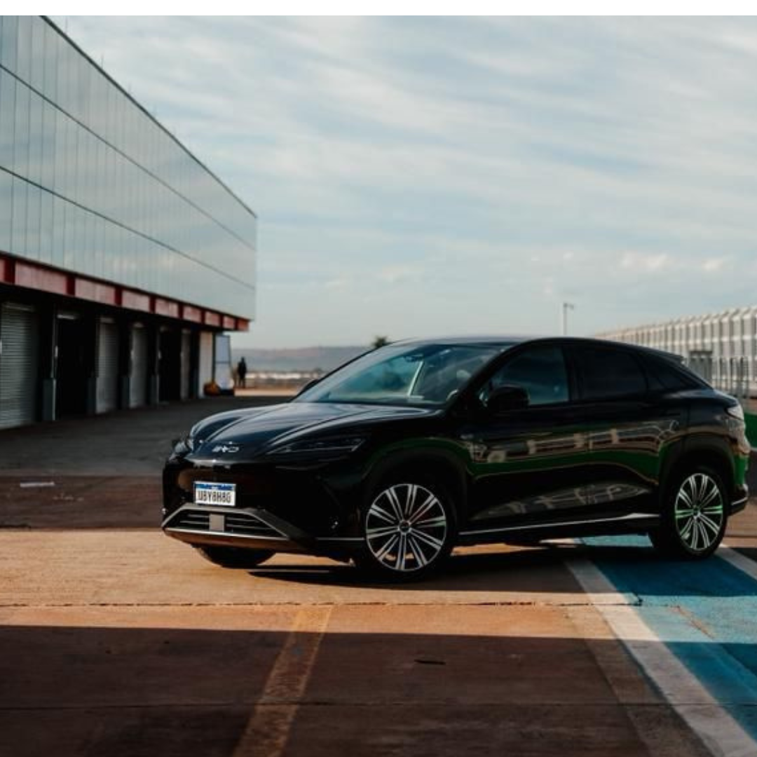 No momento, você está visualizando BYD Sealion 7 chega ao Brasil unindo versatilidade de SUV cupê e performance de superesportivo elétrico