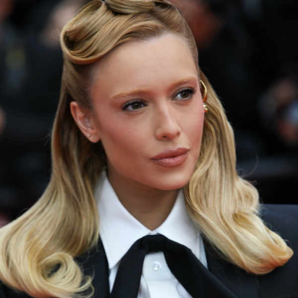 Maria Braz abre temporada do Festival de Cannes 2026 em red carpet a convite de Balenciaga