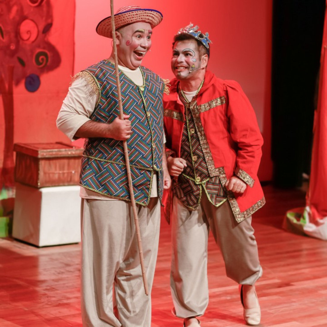 No momento, você está visualizando Apresentação teatral promove acessibilidade e inclusão para surdos