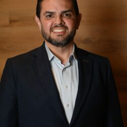 Thiago Falbo é eleito presidente da ACIEG