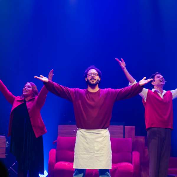 “tick, tick… BOOM!” chega a São Paulo em nova montagem brasileira