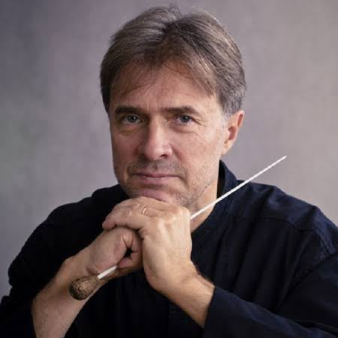 No momento, você está visualizando Maestro polonês Paweł Przytocki participa de concerto da Filarmônica de Goiás hoje