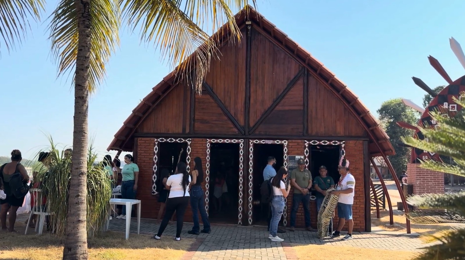 No momento, você está visualizando Centro Cultural Indígena de Aruanã valoriza artesanato e memória das aldeias Buridina e Bdeburé