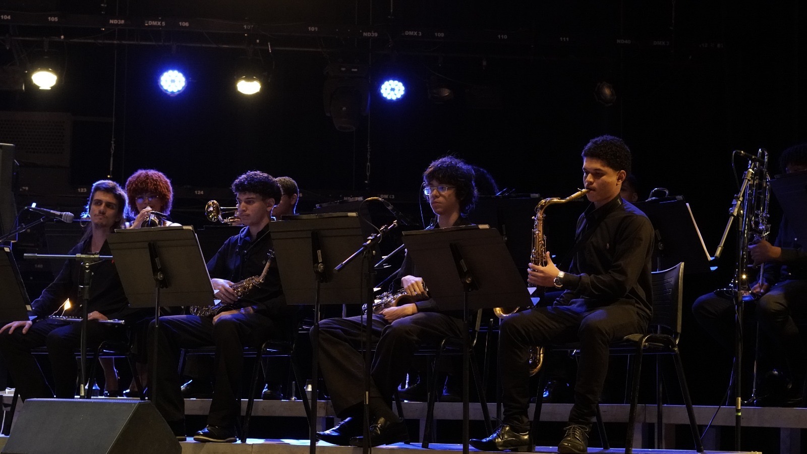 No momento, você está visualizando Big Band Basileu França apresenta concerto “Do Vinil ao Streaming”
