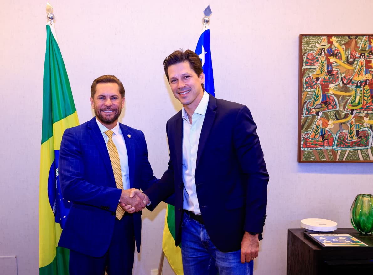 No momento, você está visualizando Daniel Vilela transmite Governo de Goiás a Bruno Peixoto durante período de férias